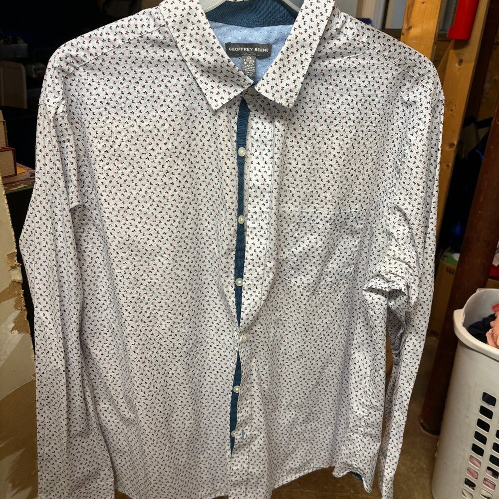 Geoffrey Beene Long Sleeved Button Up